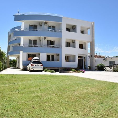 Apartments Fati & Flori Ulcinj Zewnętrze zdjęcie