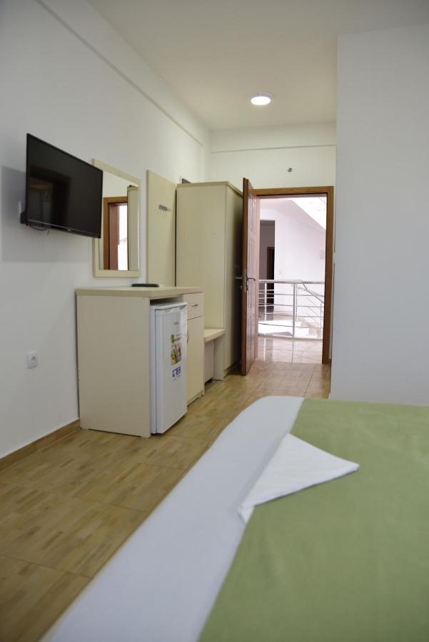 Apartments Fati & Flori Ulcinj Zewnętrze zdjęcie