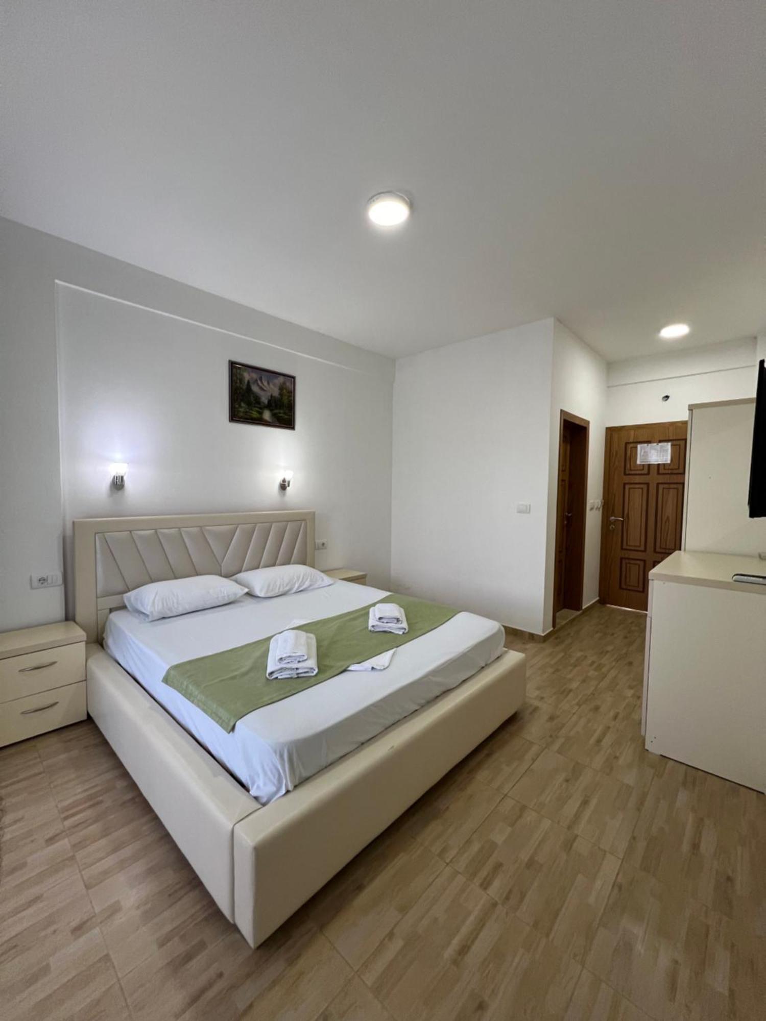 Apartments Fati & Flori Ulcinj Zewnętrze zdjęcie