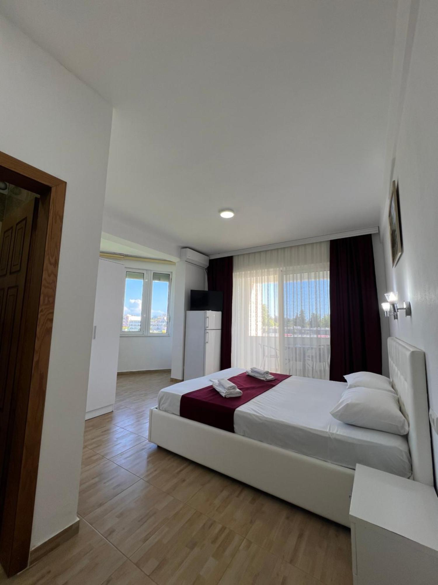 Apartments Fati & Flori Ulcinj Zewnętrze zdjęcie